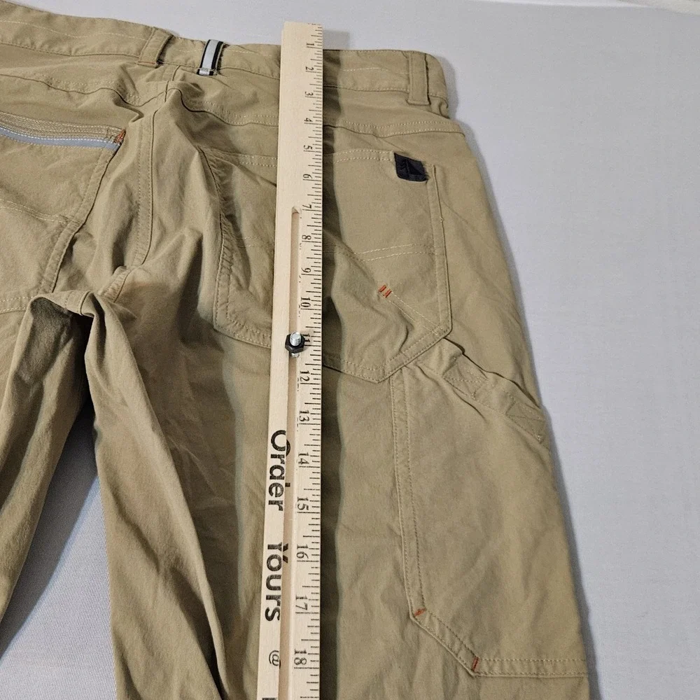 LL Bean‎ Pants Mens 30x29 Beige Nylon Stretch Hiking Cargo Performance